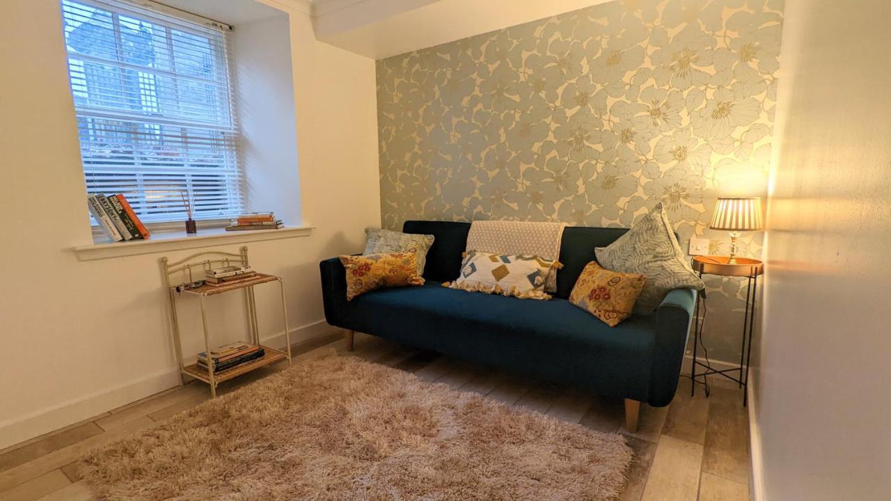 Apartamento Beautiful Listed Flat With Private Garden, Birnam Exterior foto